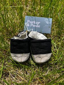 Black linen Parker & Posie baby shoes