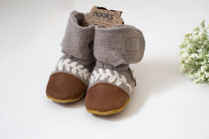 Nooks wool booties: Dove embroidered