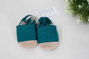 Parker & Posie emerald linen soft soled baby shoes