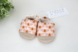 Parker & Posie bee soft soled baby shoes